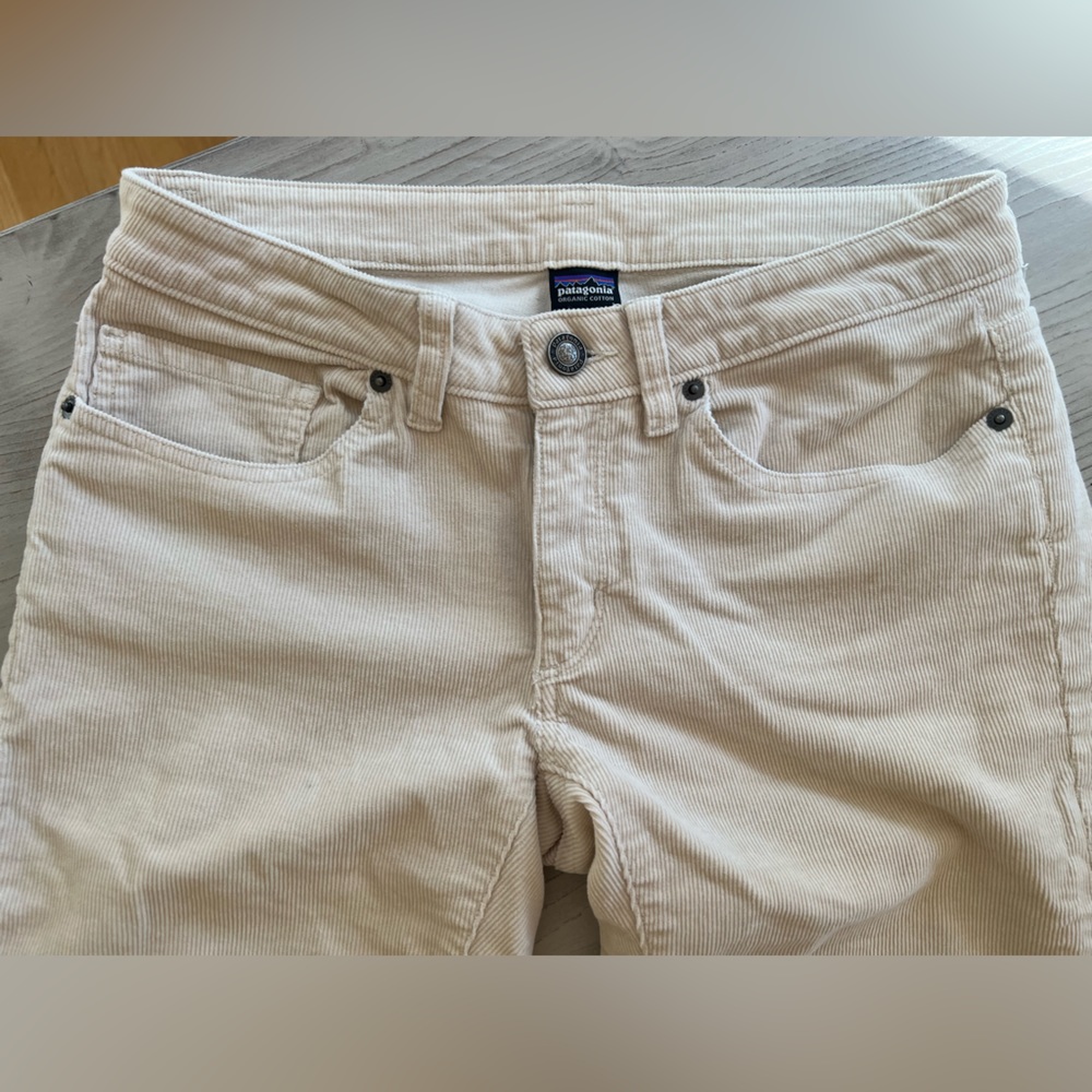 Patagonia corduroy pants size 28 Womens